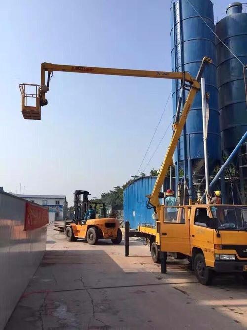 【合肥鴻浩工程機械租賃】濱湖新區(qū)高空安裝車出租價錢電話機械